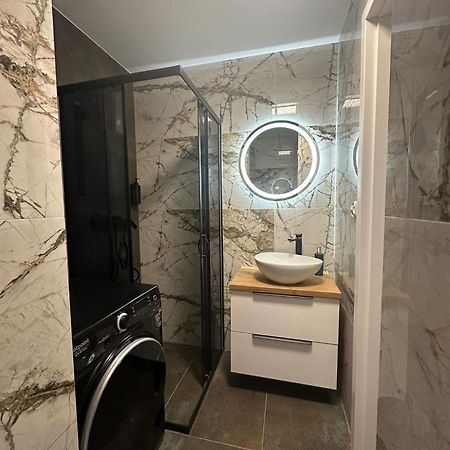 Luxury Apartaments Klimatyzacja 1 Radom Exterior foto
